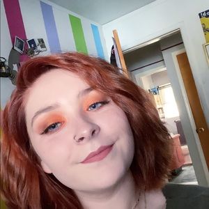 Meet your Posher, Shelby